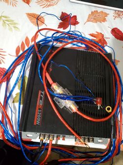 1200 WATT AMP + CABLES