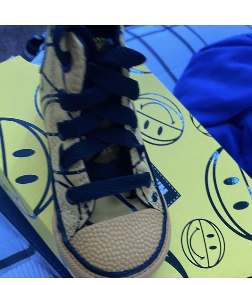 Converse Shoe Kids