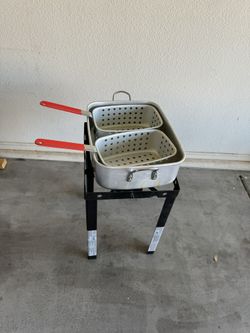 Bass Pro Shops 18-Quart Fish Fryer with Double Basket Set