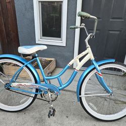 Schwinn Cruiser Bike