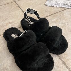 Authentic New UGG’s Fuzzy 