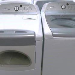 NEW Electric Washer and Dryer Pair