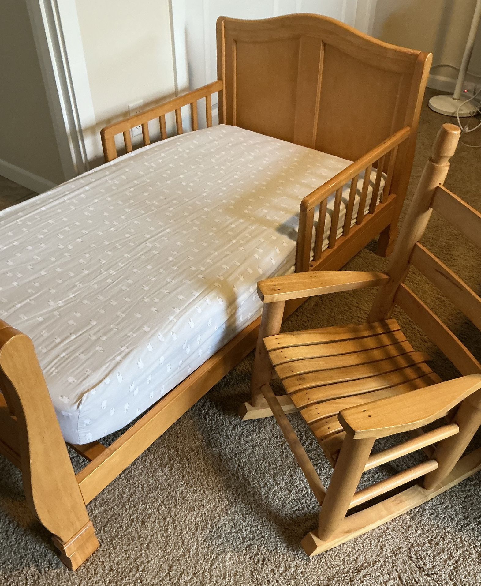 Toddler Bed And Rocking Chair