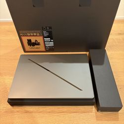 ASUS Zephyrus G16 (2025) 5070Ti 32GB RAM - 16" Intel Laptop