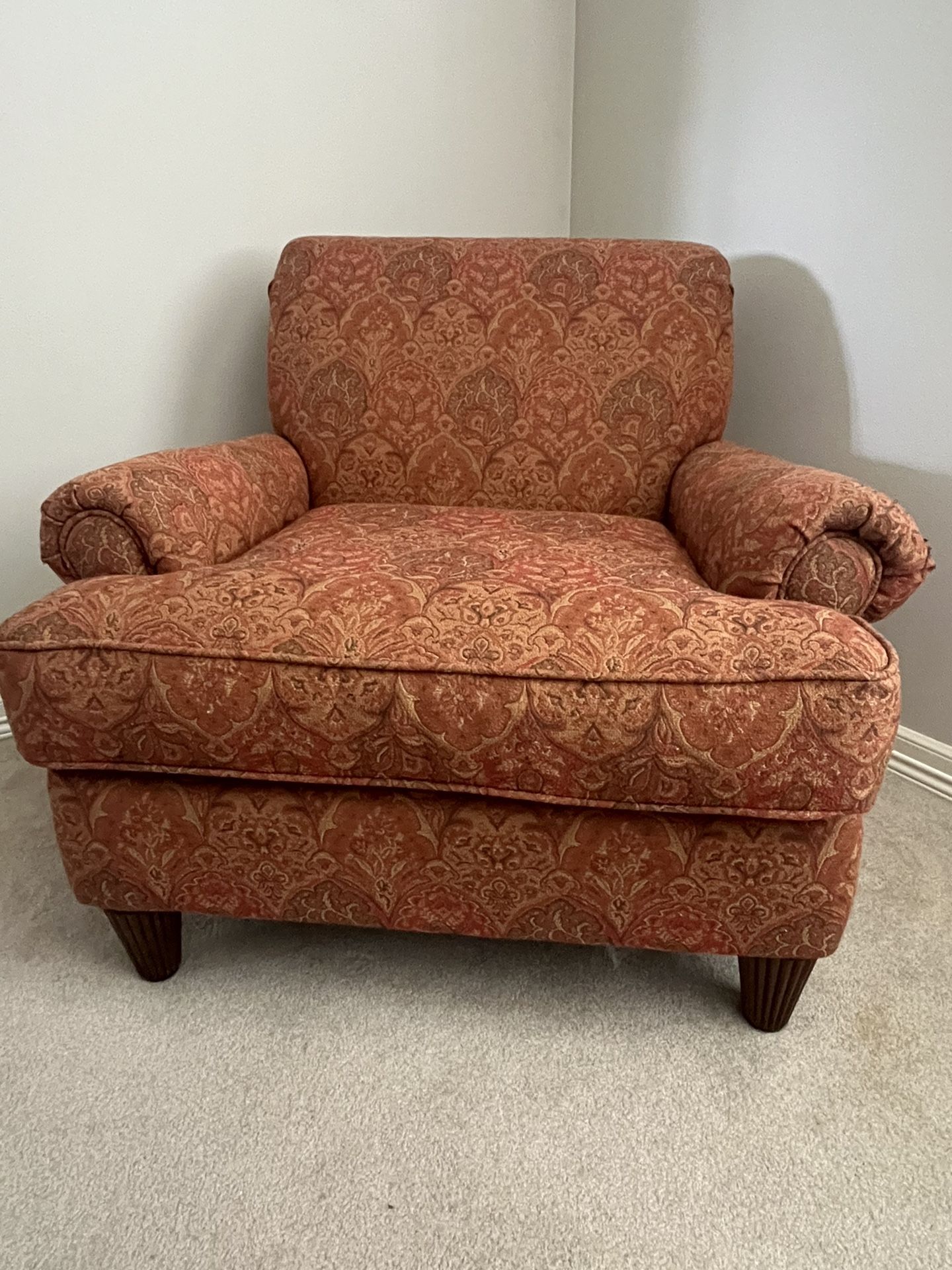 Preowned Alan White Roll Arm accent Chair