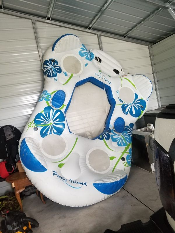 party island float