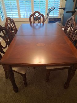 Dining set