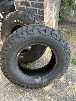 BF Goodrich All Terrain T/A KO3 - LT265/70R17