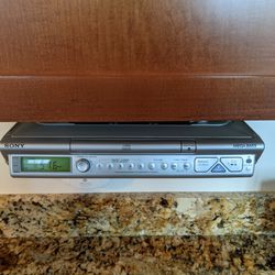 Kitchen counter Cabinet  Stereo System Radio