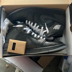 Retro 1 Mid Size 11
