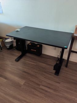 Black Standing Desk