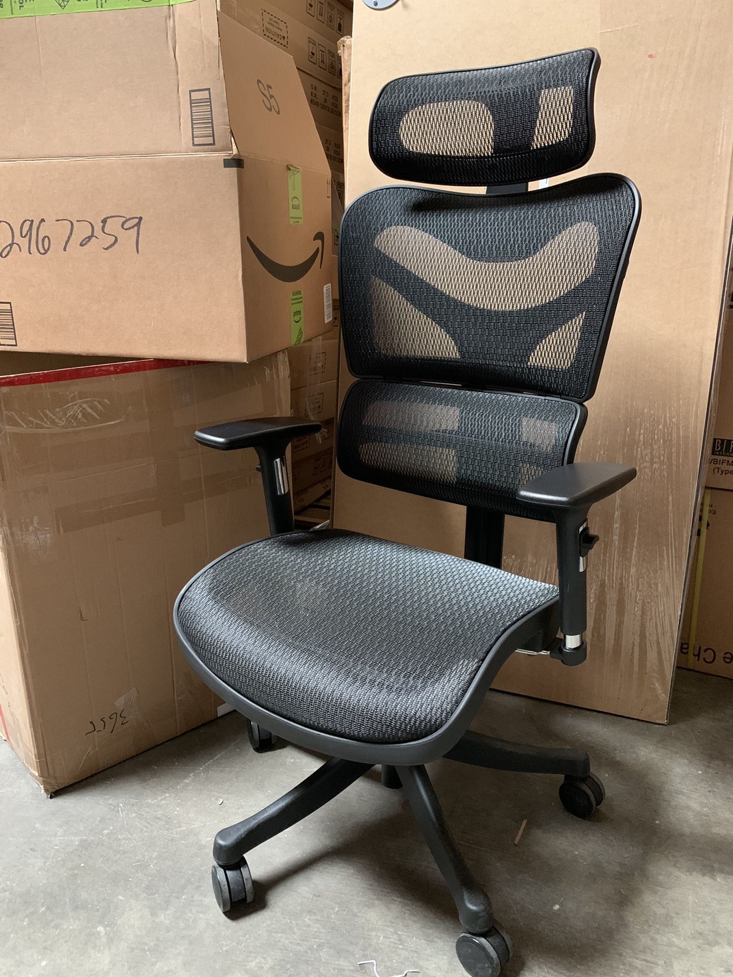 Original $288. Black Mesh High Back Executive Office Chair with Neck Support#726