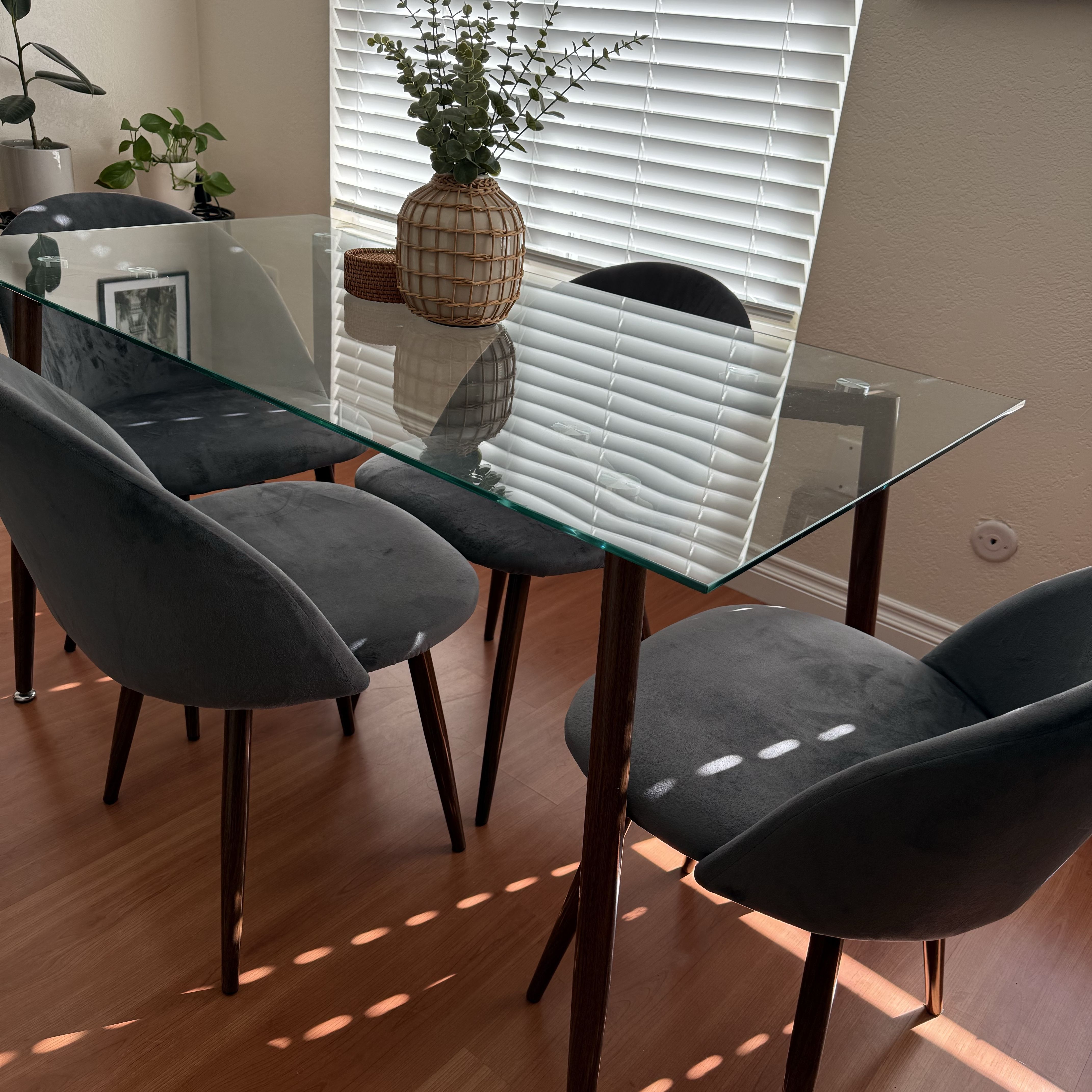 Modern Glass Dining Table with 4 Gray Chairs