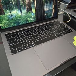 2018 Macbook Pro A1989 i7,16Gb,1Tb SSD,13” LCD, Charger,Space Gray Color, Ori Box,Office 2022 for Great  Sale