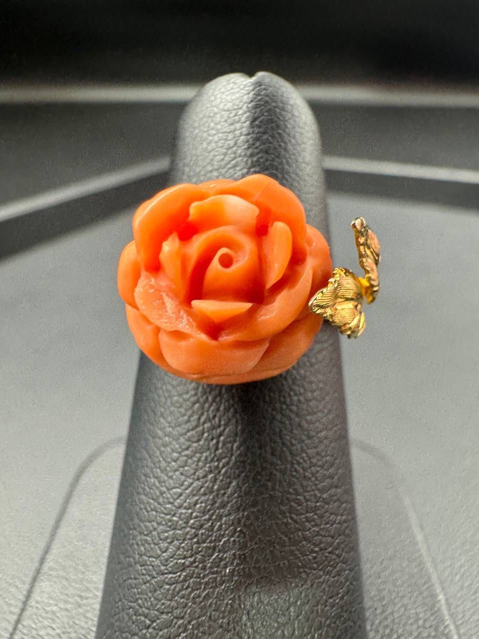 18k yellow gold rose stone ring size 6.5