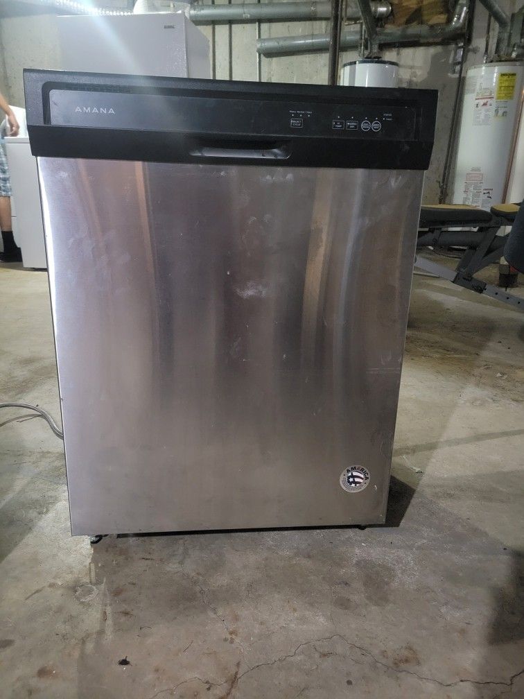 Amana Dishwasher