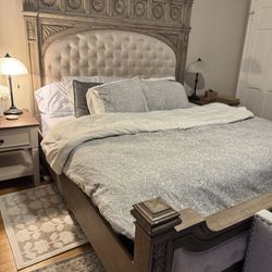 Heavy Grayish King Size Bed