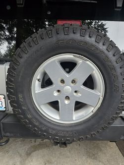 Jeep Wheels and Tires