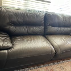 Reclining Couch 