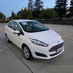2015 Ford Fiesta