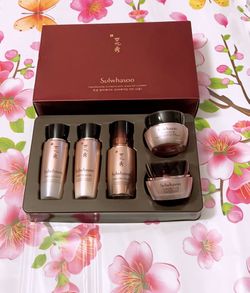 SULWHASOO TIMETREASURE ULTIMATE ANTI-AGING KIT(5 ITEMS)