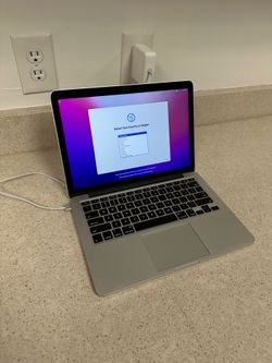 MacBook Pro 13” - early 2015 - works great, please read