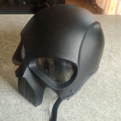 It’s Riding Season. XL Skull Motorcycle Helmet