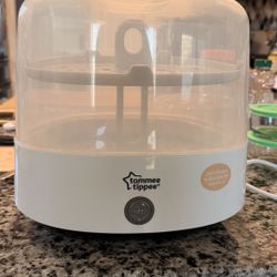 Tommie Tippee bottle sterilizer