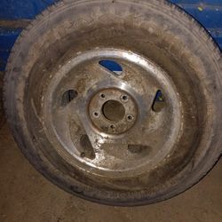 Firestone LT235/80R17