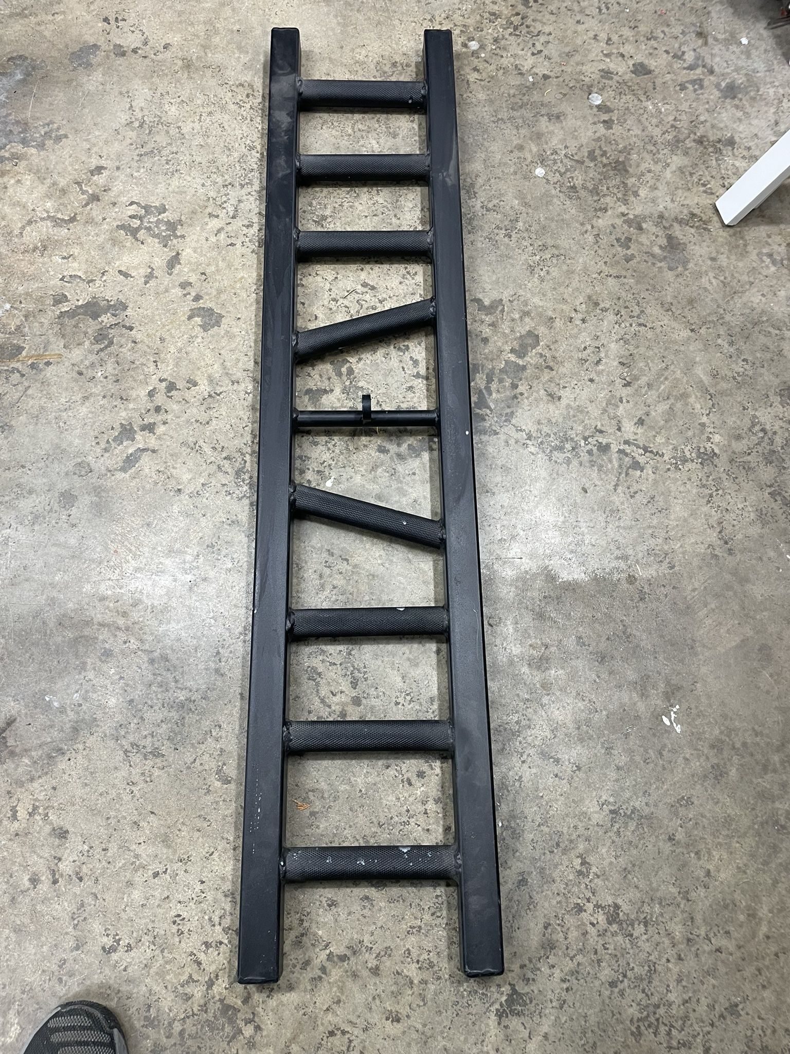 Titan Fitness Multi-Grip Cable Machine Attachment