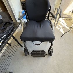 Quickie Nitrum Foldable Wheelchair (5) Piece 