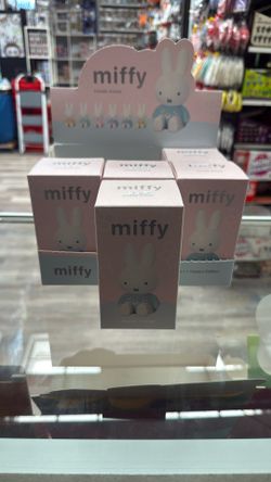Miffy Phone Stand