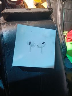 AirPods Pro.