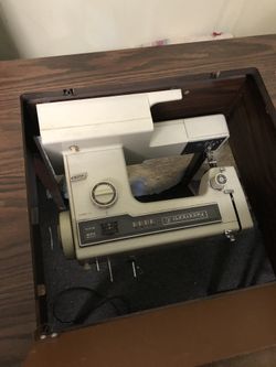 Sewing Machine With Table