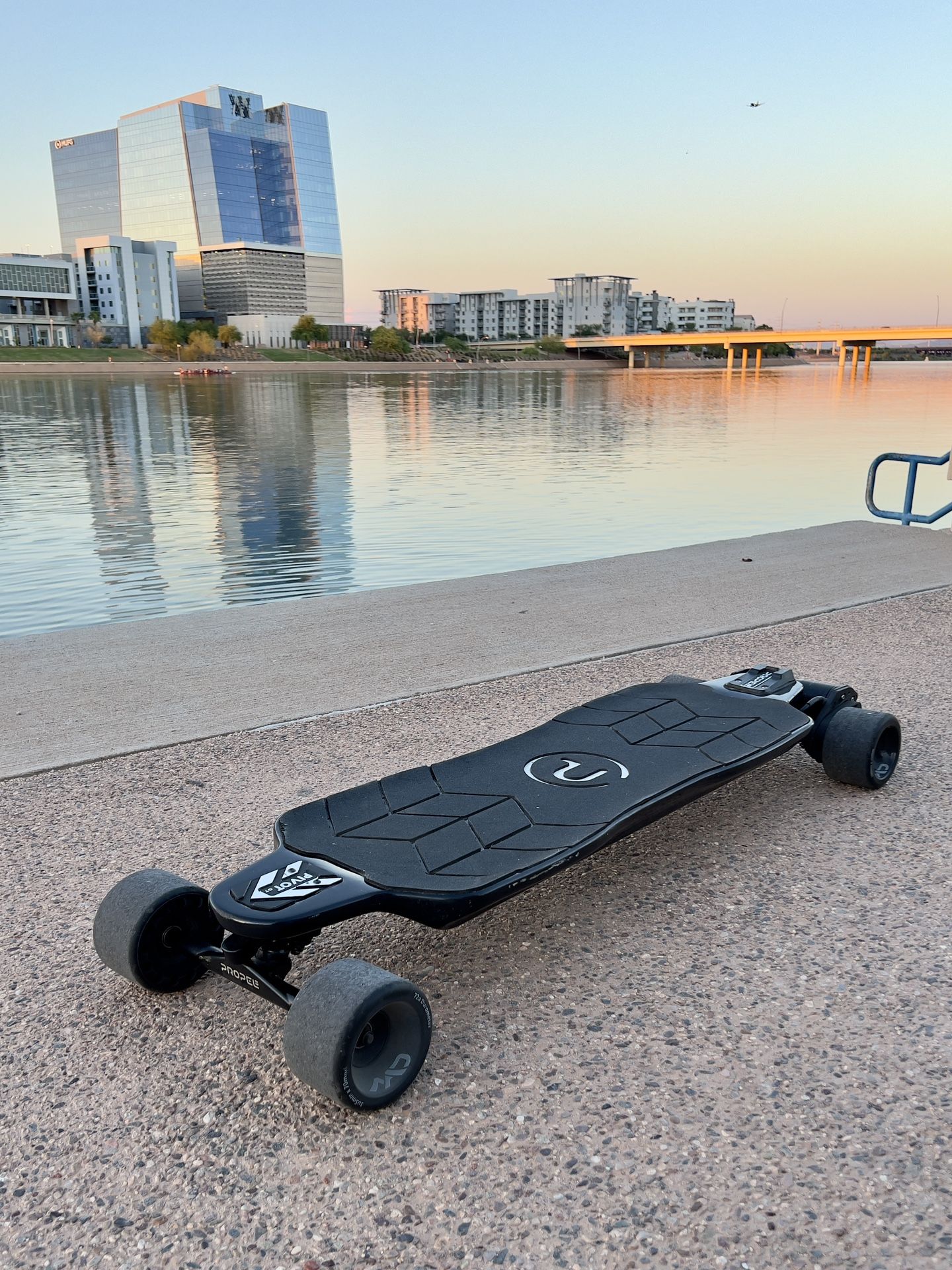 Propel Pivot GT Electric Skateboard