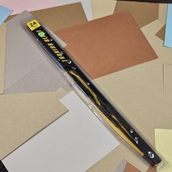 Saver 24" Windshield Wiper Blade 610mm, Made in USA – 04624