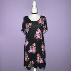Boutique Black Floral T-shirt Dress