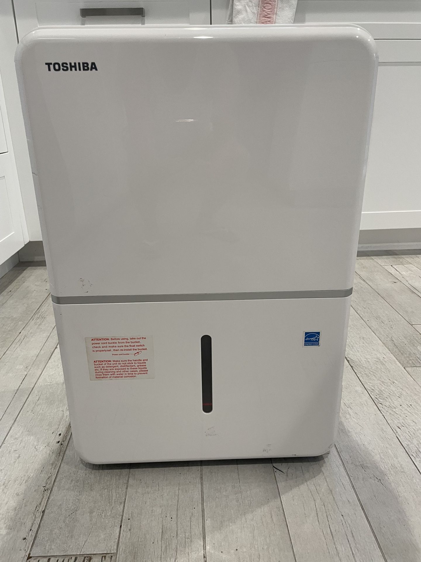 Toshiba Dehumidifier