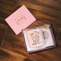 pink mug