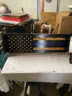 Blue line Law Enforcement Shelf