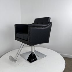Black Floor Model Salon Styling Beauty Chair Unisex Model 8813 Barberpub