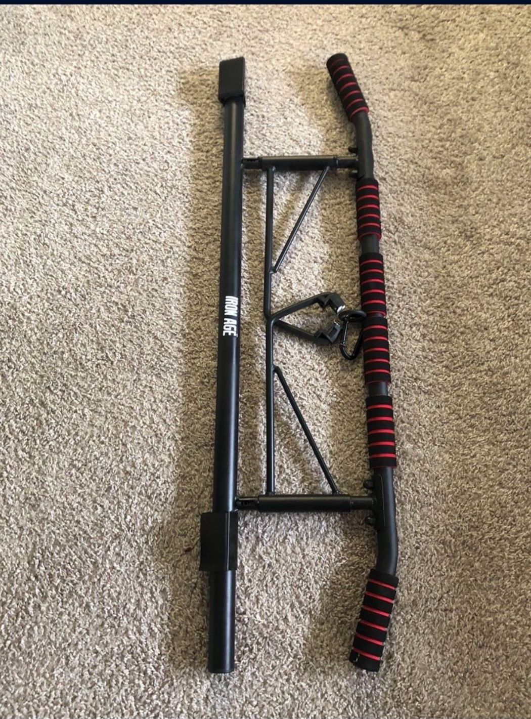 Pull Up Bar
