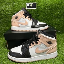 Jordan 1 Mid Size 7y (8.5w)