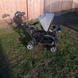 DOUBLE STROLLER 