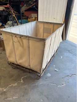 Canvas basket