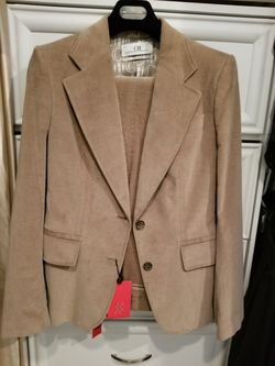 Carolina Herrera designer pant suit