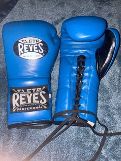 16oz reyes boxing gloves