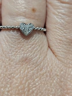 14kt white gold Diamond heart ring