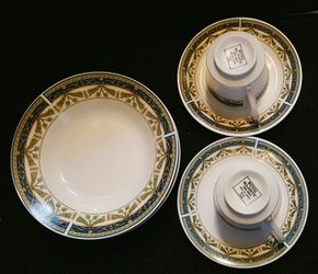 Set of 2 Royal Majestic Fine China