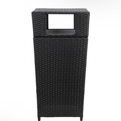 Outdoor covered Trash Bin